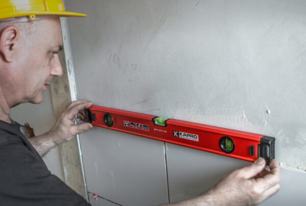 KAPRO 977 NEPTUNE™ Lightweight Professional Box Level - Image 6